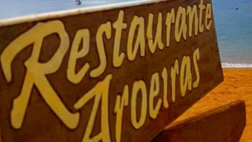 Restaurante Aroeiras – Sabores Autênticos à Beira-Mar na Praia Grande de Araçatiba, Ilha Grande